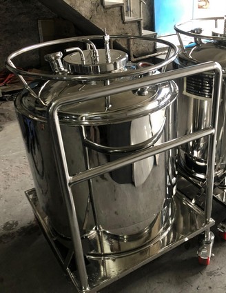 JACKETED PRESSURE VESSEL 500L